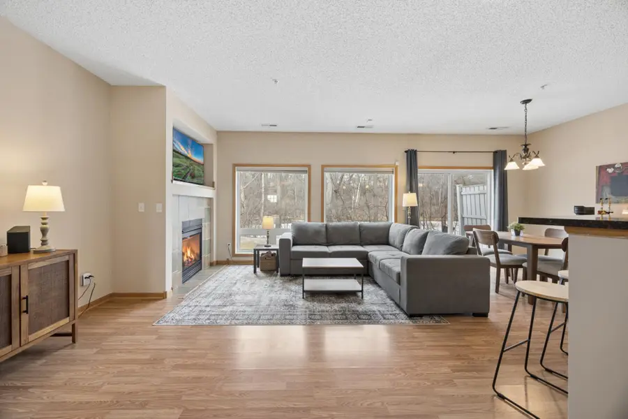 191 Larpenteur Avenue E #A, Maplewood, MN 55117 - #3