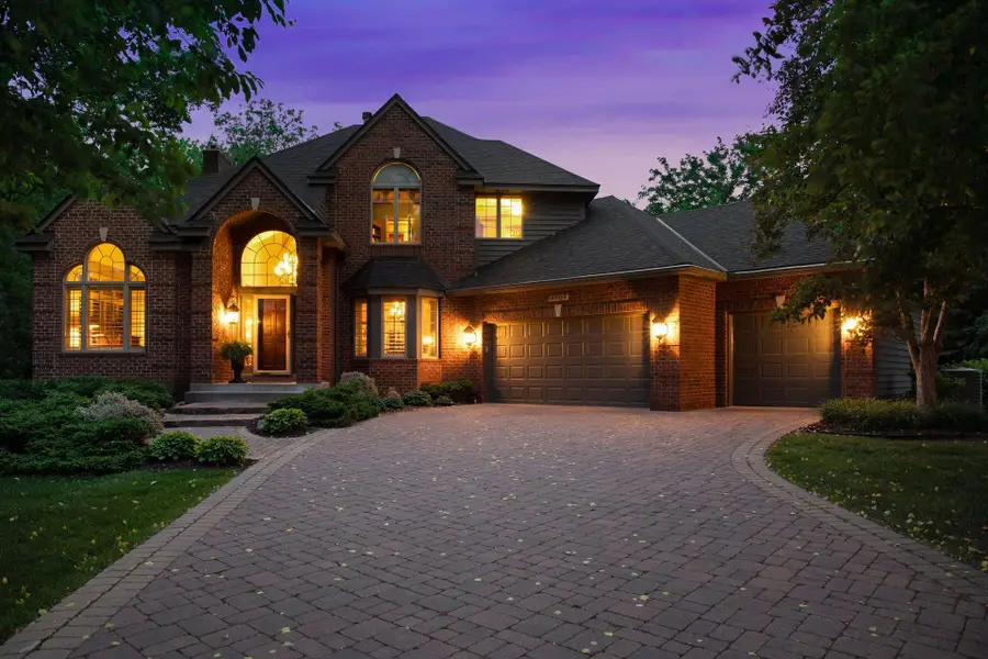 18105 35th Avenue N, Plymouth, MN 55447 - #3