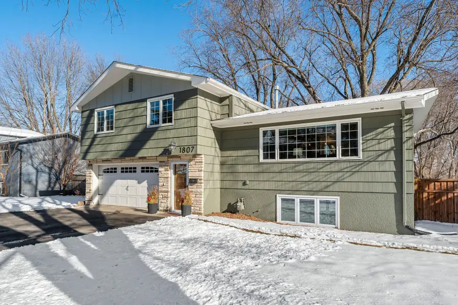 1807 Texas Avenue S, Saint Louis Park, MN 55426 - #2