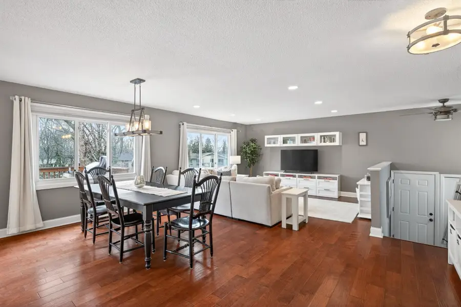 6806 Deerwood Lane N, Maple Grove, MN 55369 - #3