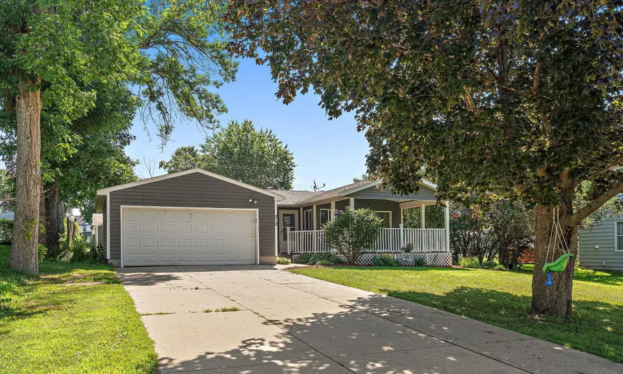 212 Central Avenue S, Norwood Young America, MN 55397 - #3