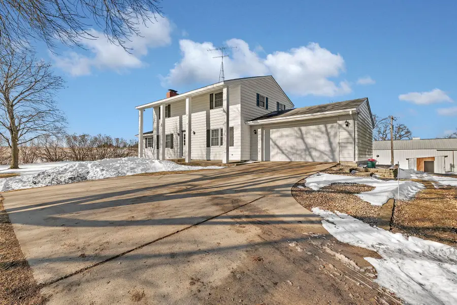 8229 132nd Street Nw, Annandale, MN 55302 - #2