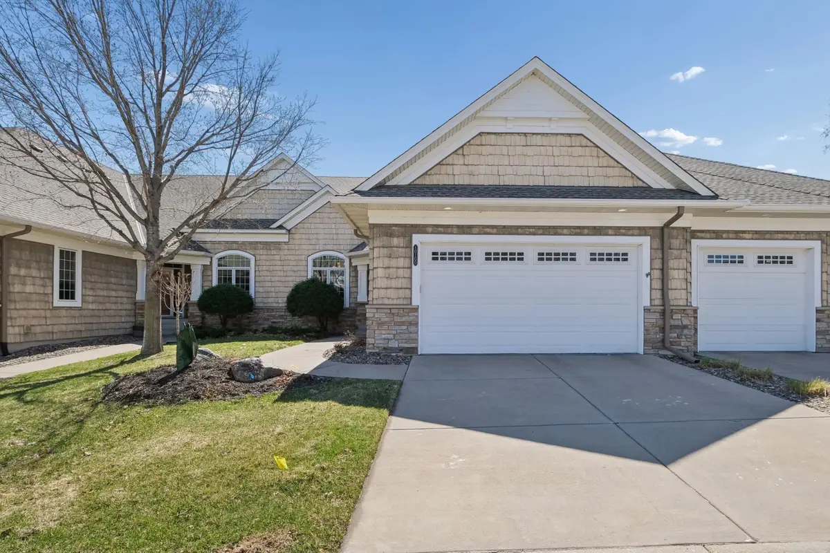 10100 Indigo Drive, Eden Prairie, MN 55347 - #1