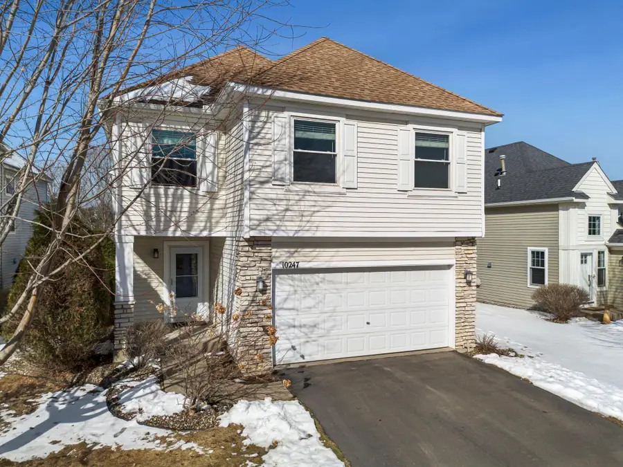 10247 Country Club Curve, Woodbury, MN 55129 - #2