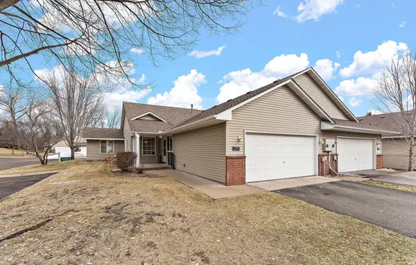 1275 109th Lane Ne, Blaine, MN 55434