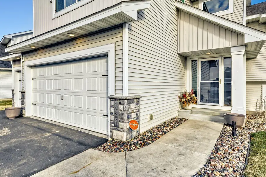 17821 Essex Lane, Lakeville, MN 55044 - #2