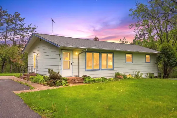 619 Seminole Avenue, Osceola, WI 54020