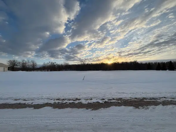 1502 Oakland Park Road, Thief River Falls, MN 56701