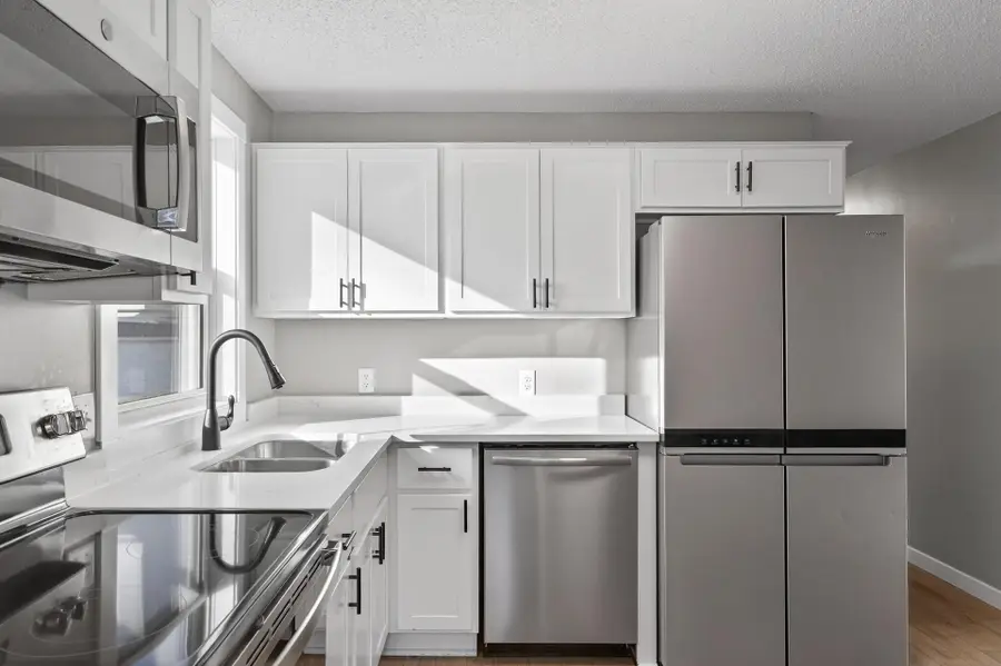 68 4th Street Nw, Forest Lake, MN 55025 - #2