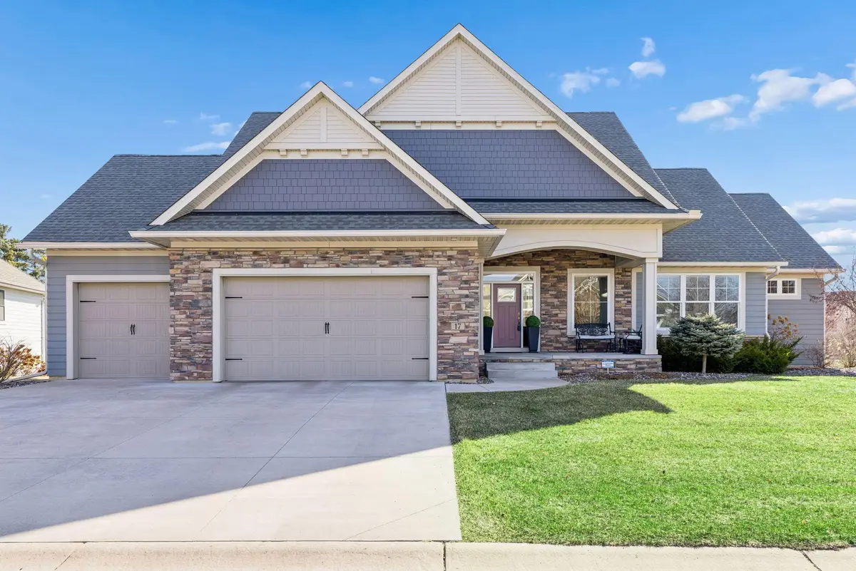17 Crescent Lane, North Oaks, MN 55127 - #1