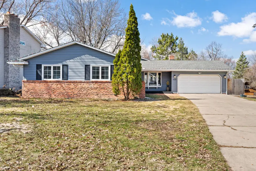 3321 Churchill Street, Shoreview, MN 55126 - #2