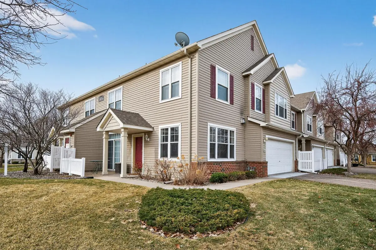 5055 Holly Lane N #4, Plymouth, MN 55446 - #1