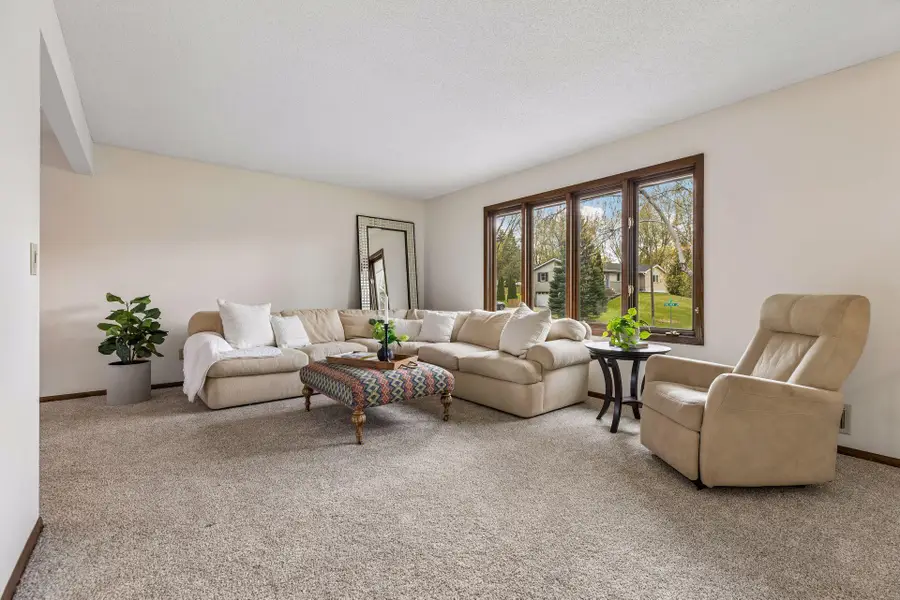 2720 Pineview Lane N, Plymouth, MN 55441 - #2