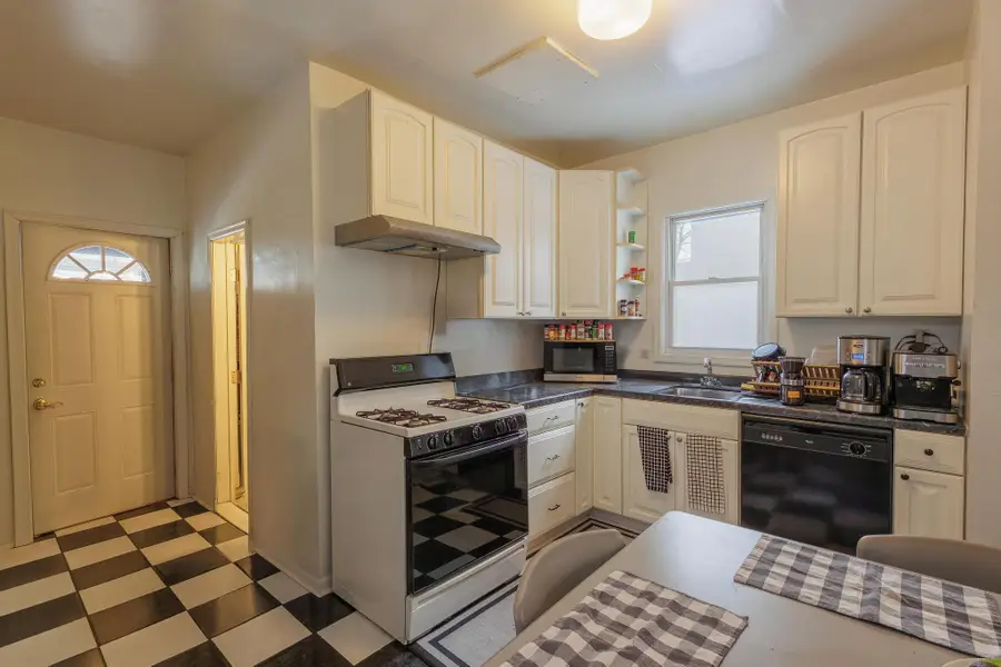 3427 Garfield Avenue, Minneapolis, MN 55408 - #3