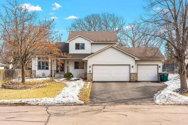 12587 Goodhue Street Ne, Blaine, MN 55449