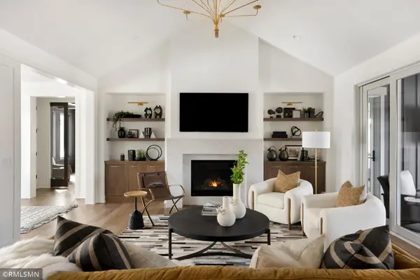 5720 57th Place N, Lake Elmo, MN 55042