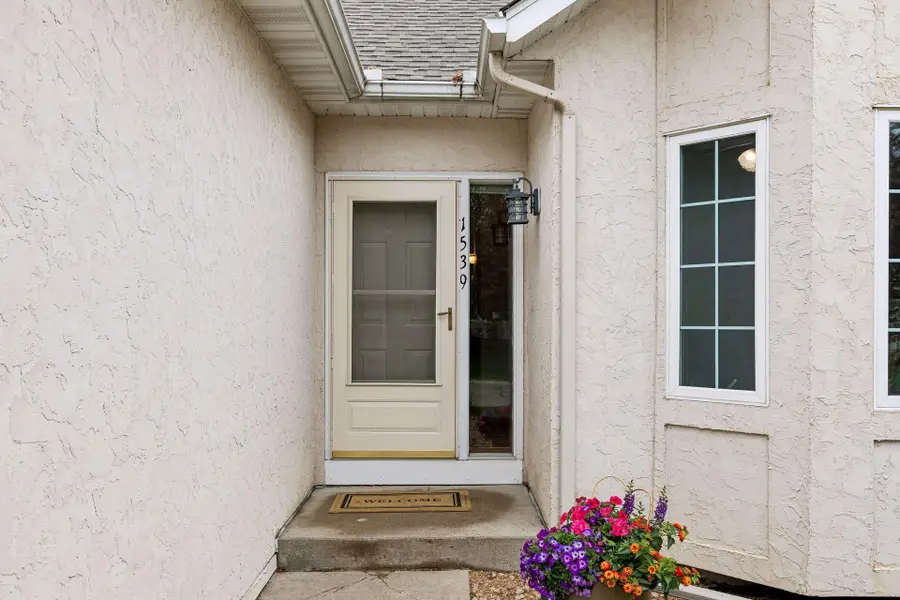 1539 Stonewood Lane, Eagan, MN 55122 - #2