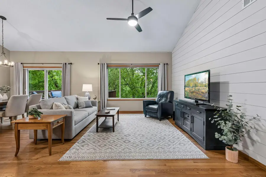 1539 Stonewood Lane, Eagan, MN 55122 - #3