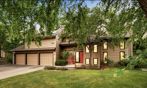 1368 32nd Avenue Nw, New Brighton, MN 55112