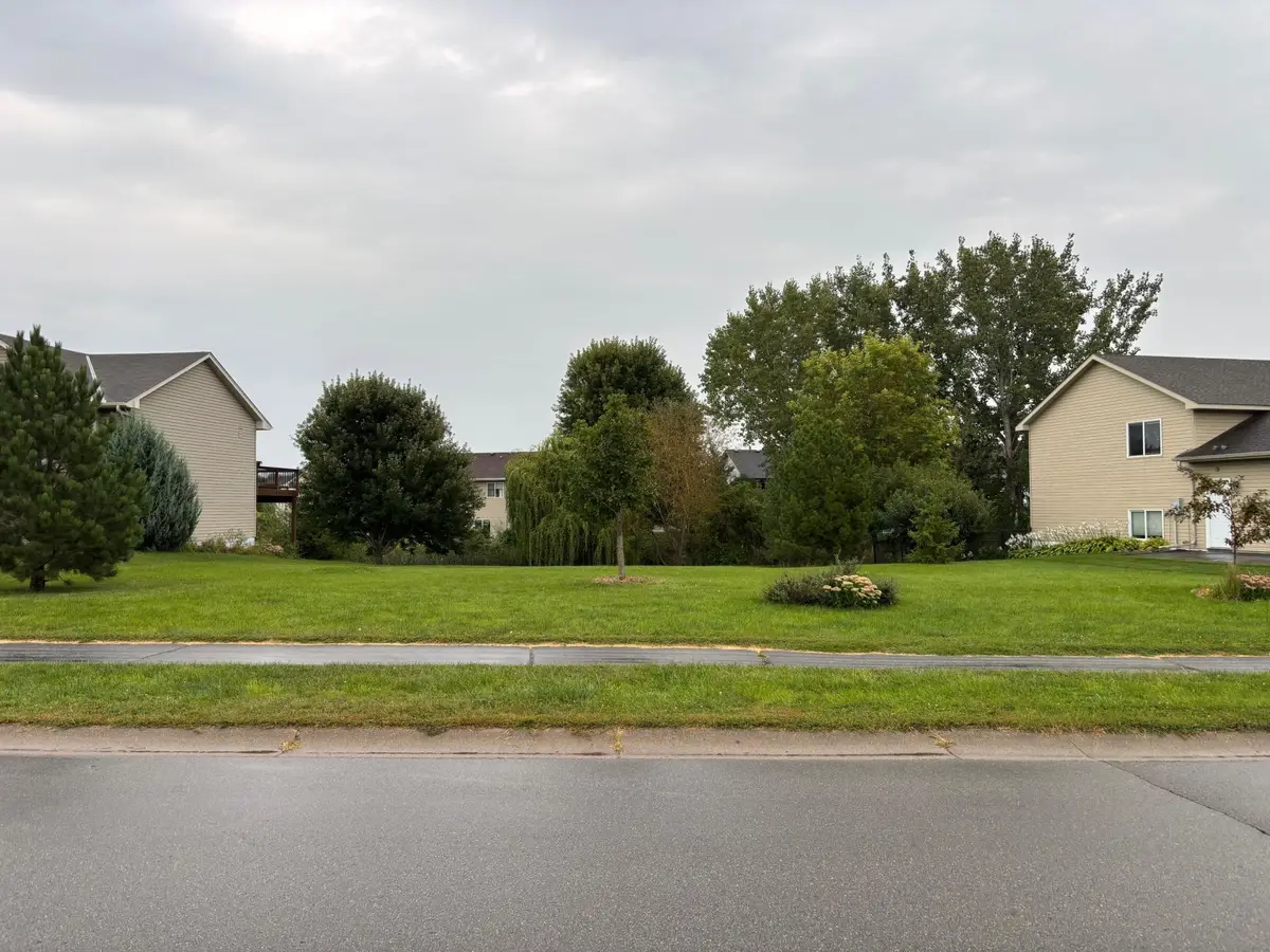 1518 Hidden Trail, Mayer, MN 55360 - #1