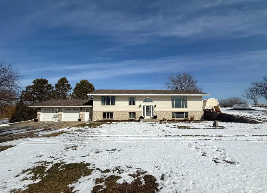 3601 24th Street Nw, Willmar, MN 56201 - #3