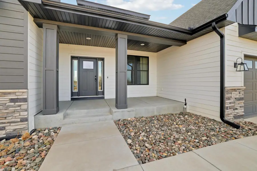 22165 Monroe Street Nw, Elk River, MN 55330 - #2