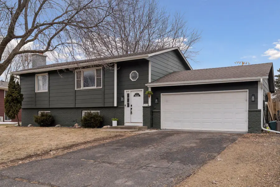 13630 87th Avenue N, Maple Grove, MN 55369 - #2