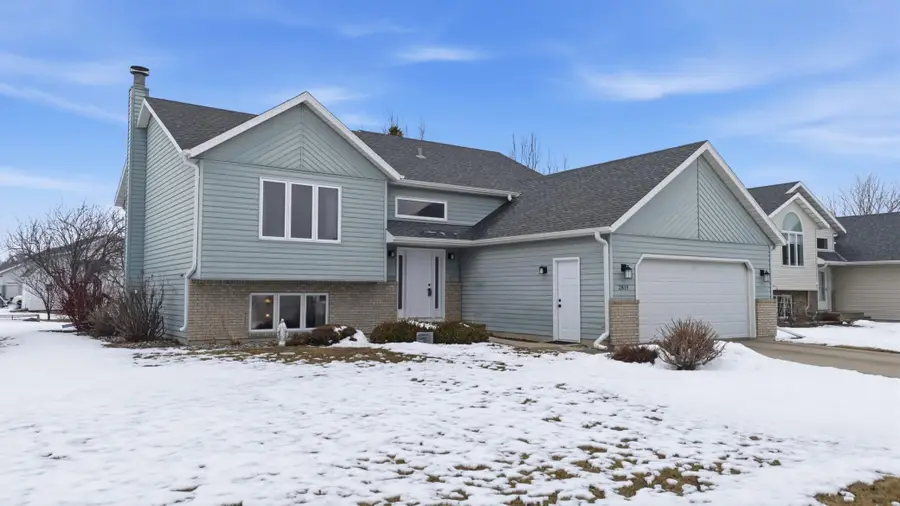 2819 33rd Street S, Fargo, ND 58103 - #2