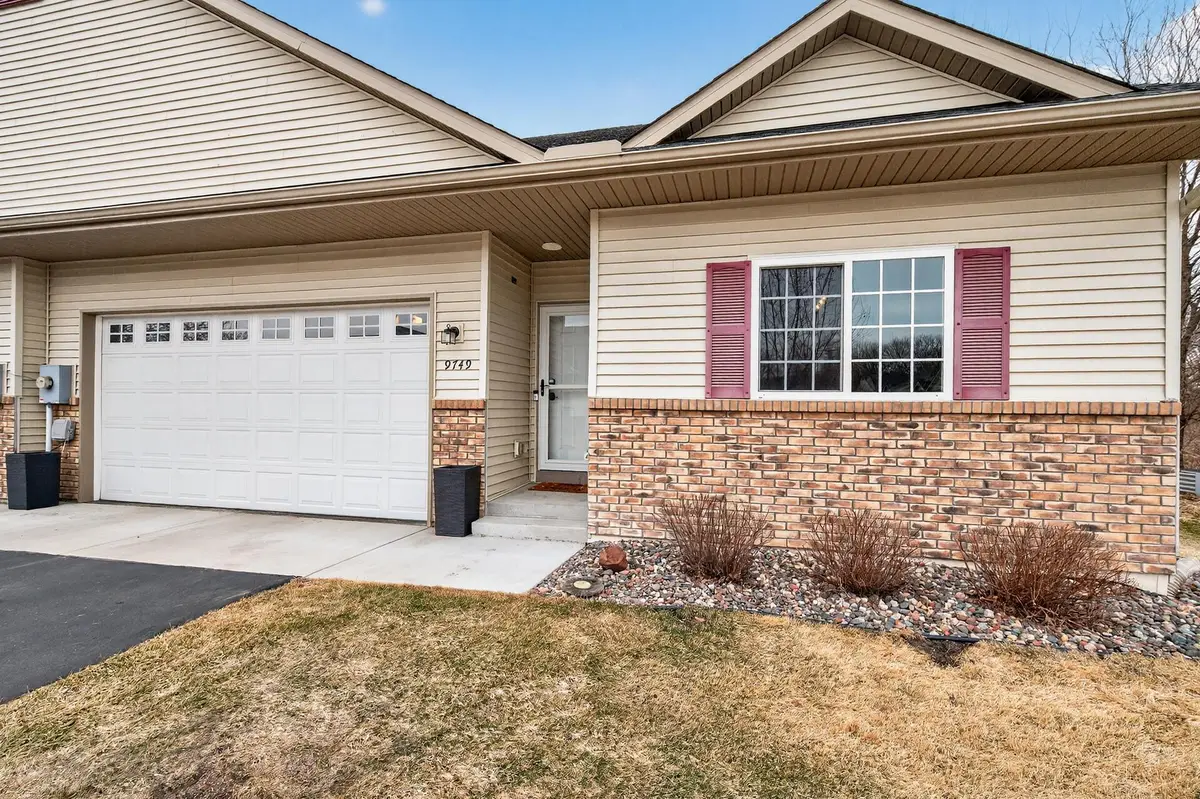 9749 Norway Street Nw, Coon Rapids, MN 55433 - #1