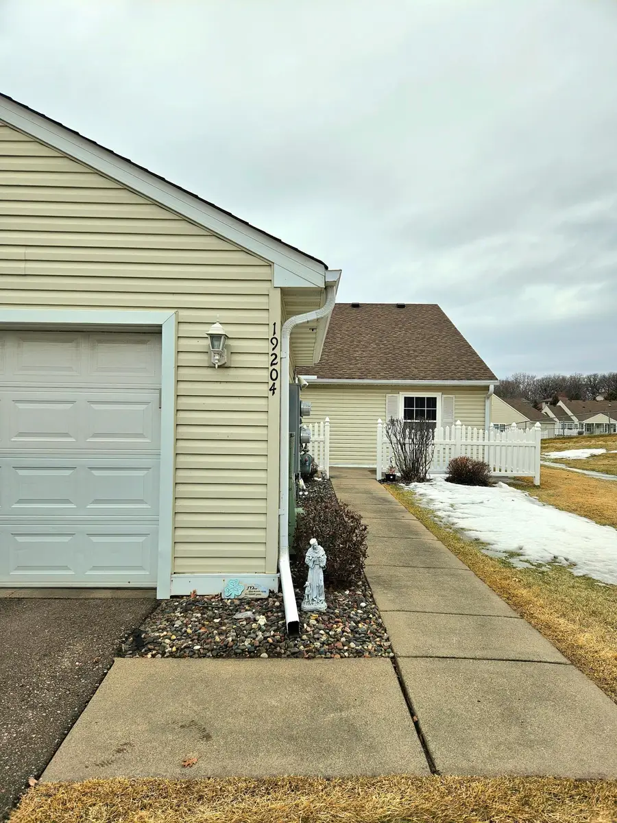 19204 Freeport Court Nw #1, Elk River, MN 55330 - #2