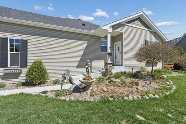 1051 Anthony Way, Victoria, MN 55386
