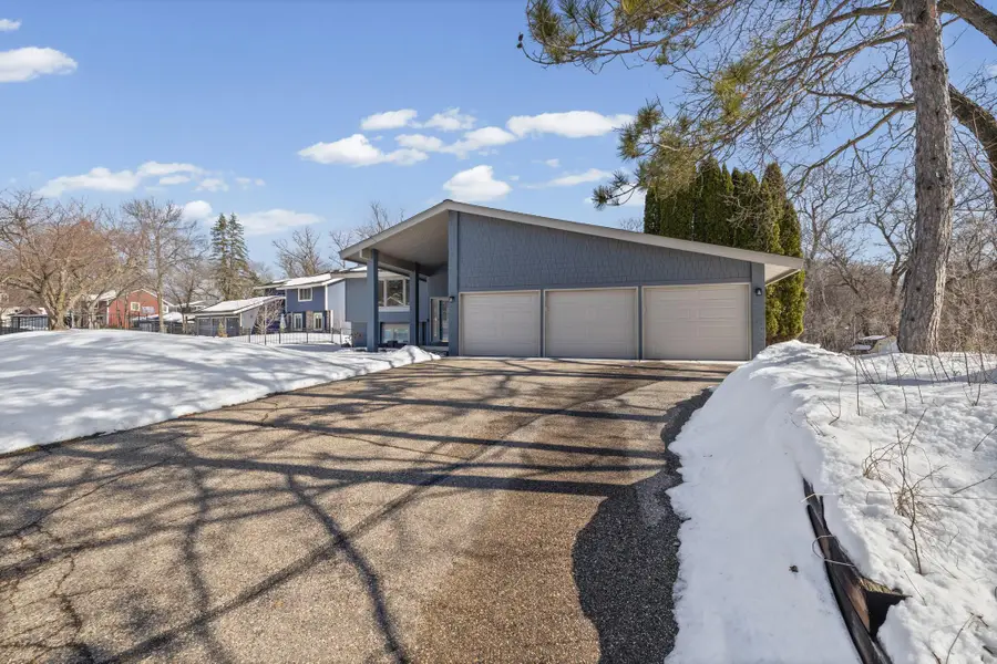 16800 Creek Ridge Trail, Minnetonka, MN 55345 - #2