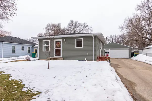 217 1st Avenue E, West Fargo, ND 58078