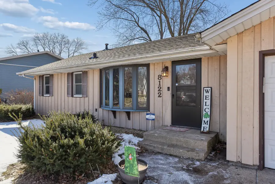 8122 Homestead Avenue S, Cottage Grove, MN 55016 - #2