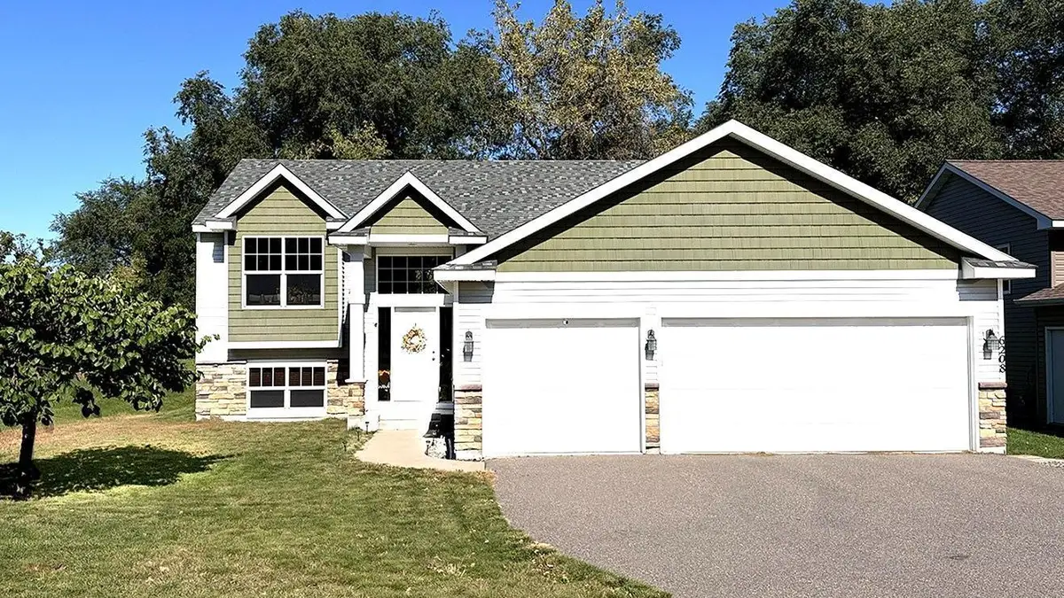 6208 39th Avenue N, Crystal, MN 55422 - #1