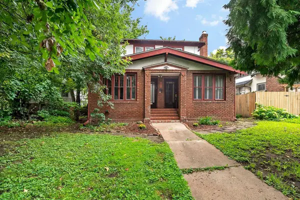 209 Cedar Lake Road N, Minneapolis, MN 55405