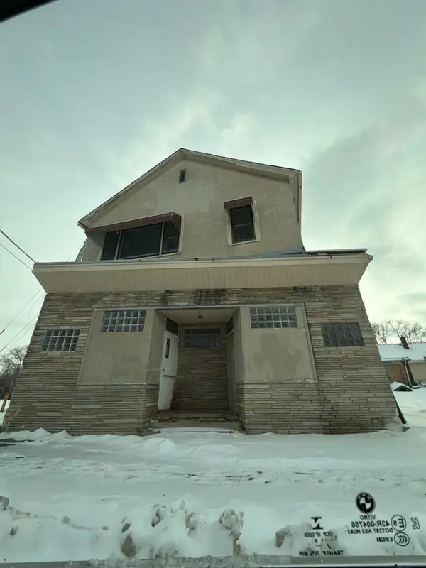 1950 Newton Avenue N, Minneapolis, MN 55411