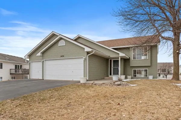 1434 Sparrow Road, Waconia, MN 55387