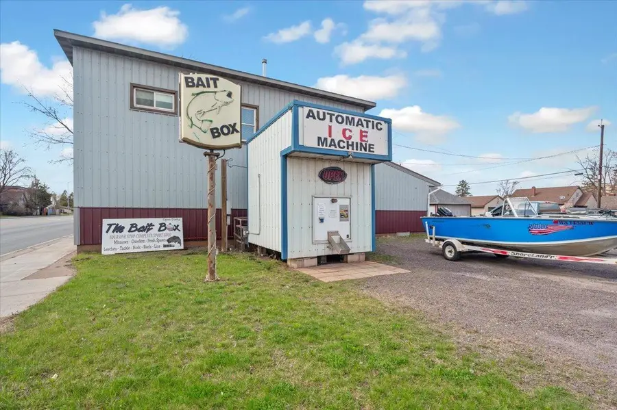 3729 & 3731 E 2nd Street, Superior, WI 54880 - #2
