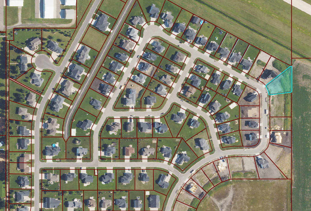 465 Skylane St, Kindred, ND 58051 - #1