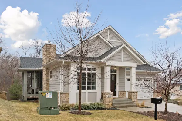 4900 Hawthorne Court, Edina, MN 55436