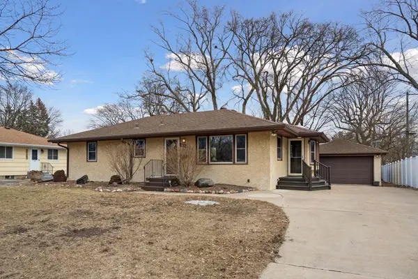 5526 Unity Avenue N, Crystal, MN 55429