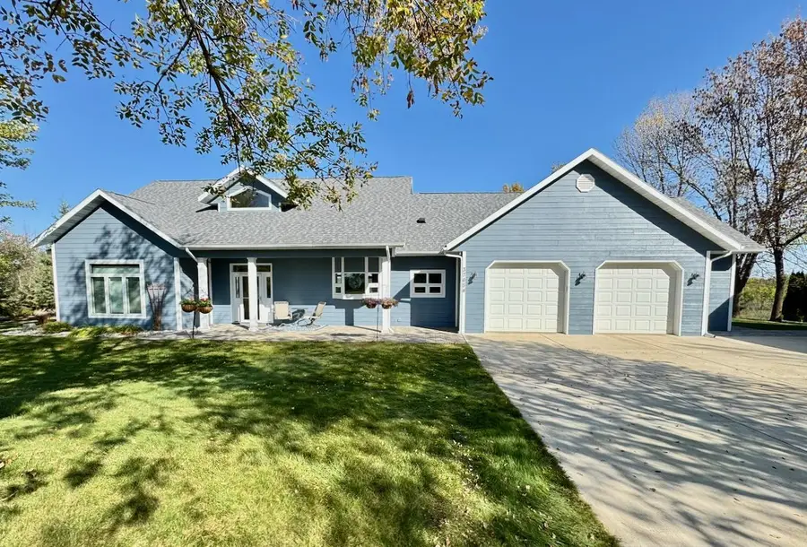 37654 S Eagle Lake Road, Battle Lake, MN 56515 - #3