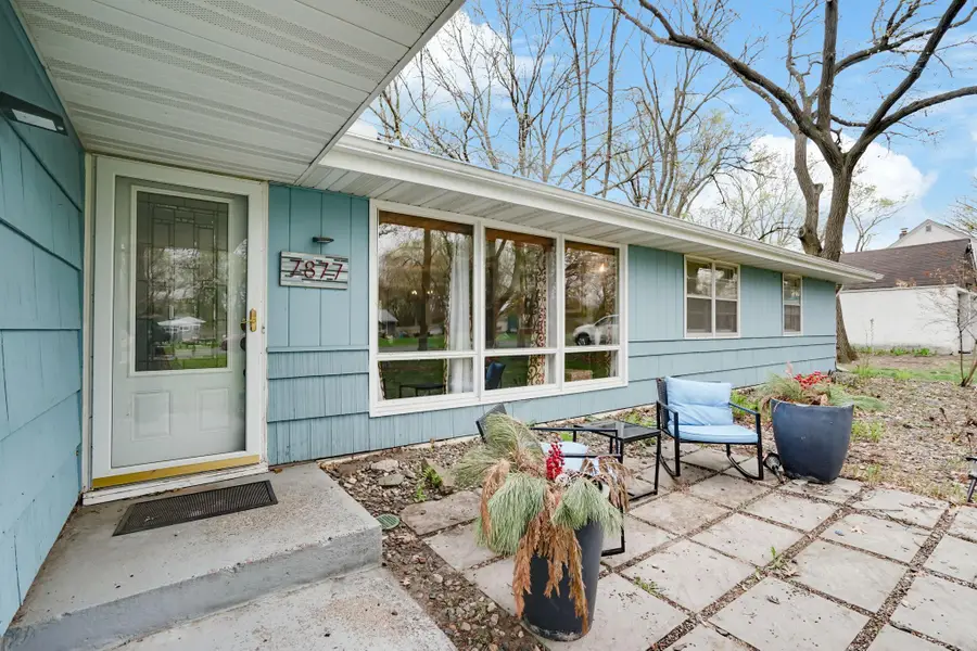 7877 Sunnyside Road, Mounds View, MN 55112 - #2
