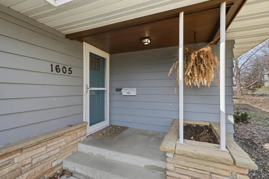 1605 W 72nd Street, Richfield, MN 55423 - #3