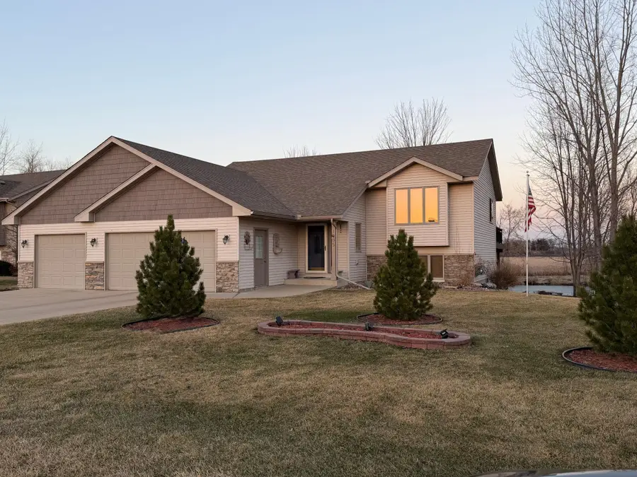 1005 12th Street Se, Waseca, MN 56093 - #3