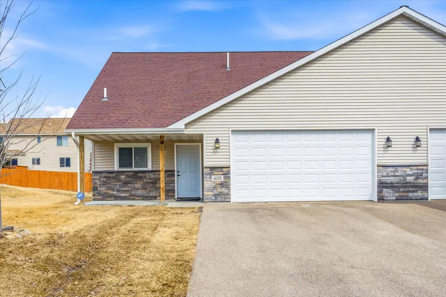 405 E Cheyenne Street, Roberts, WI 54023 - #2