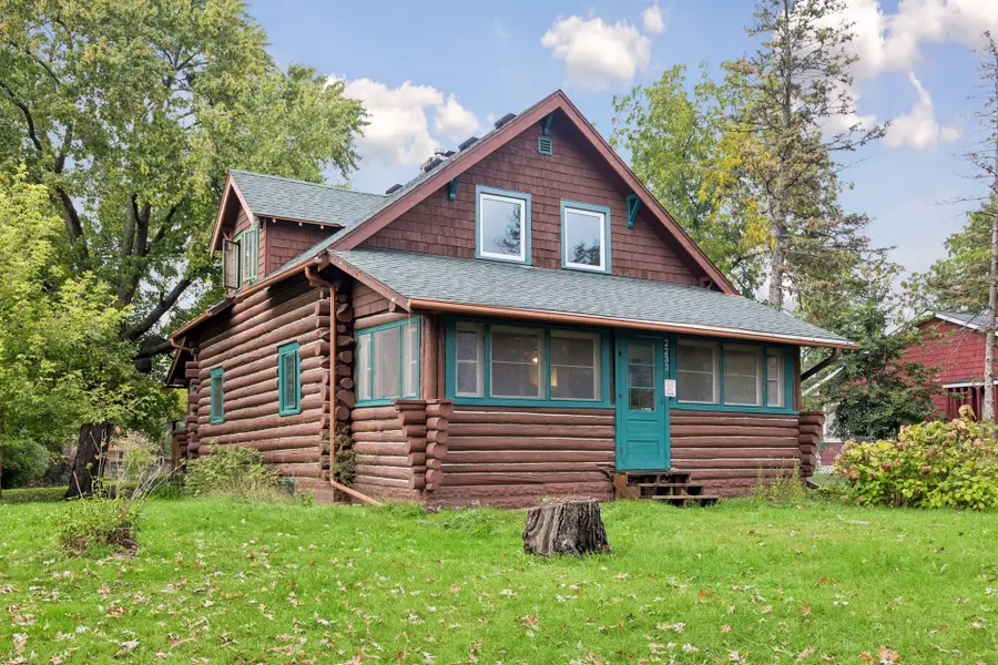 2233 15th Avenue E, North Saint Paul, MN 55109 - #2