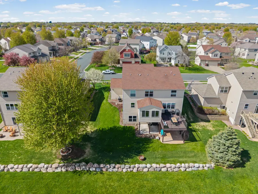 2061 Winterberry Lane, Shakopee, MN 55379 - #2