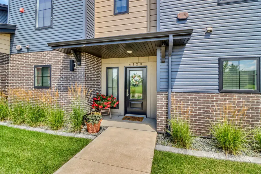 4120 Arthur Drive S, Fargo, ND 58104 - #3